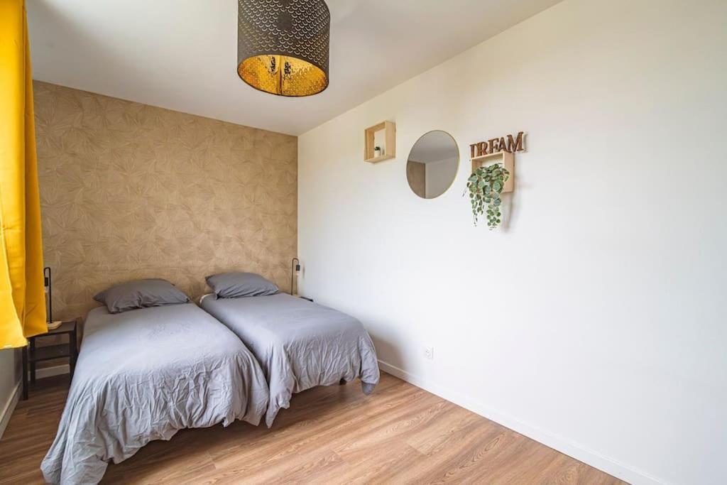 "Le Chaleureux" Appartement Pour 4 Personnes Isles-sur-Suippe Экстерьер фото
