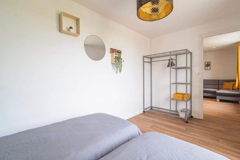 "Le Chaleureux" Appartement Pour 4 Personnes Isles-sur-Suippe Экстерьер фото